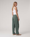 TAYLOR • Kadın Klasik Jogger Pantolon — Mineral Yeşili