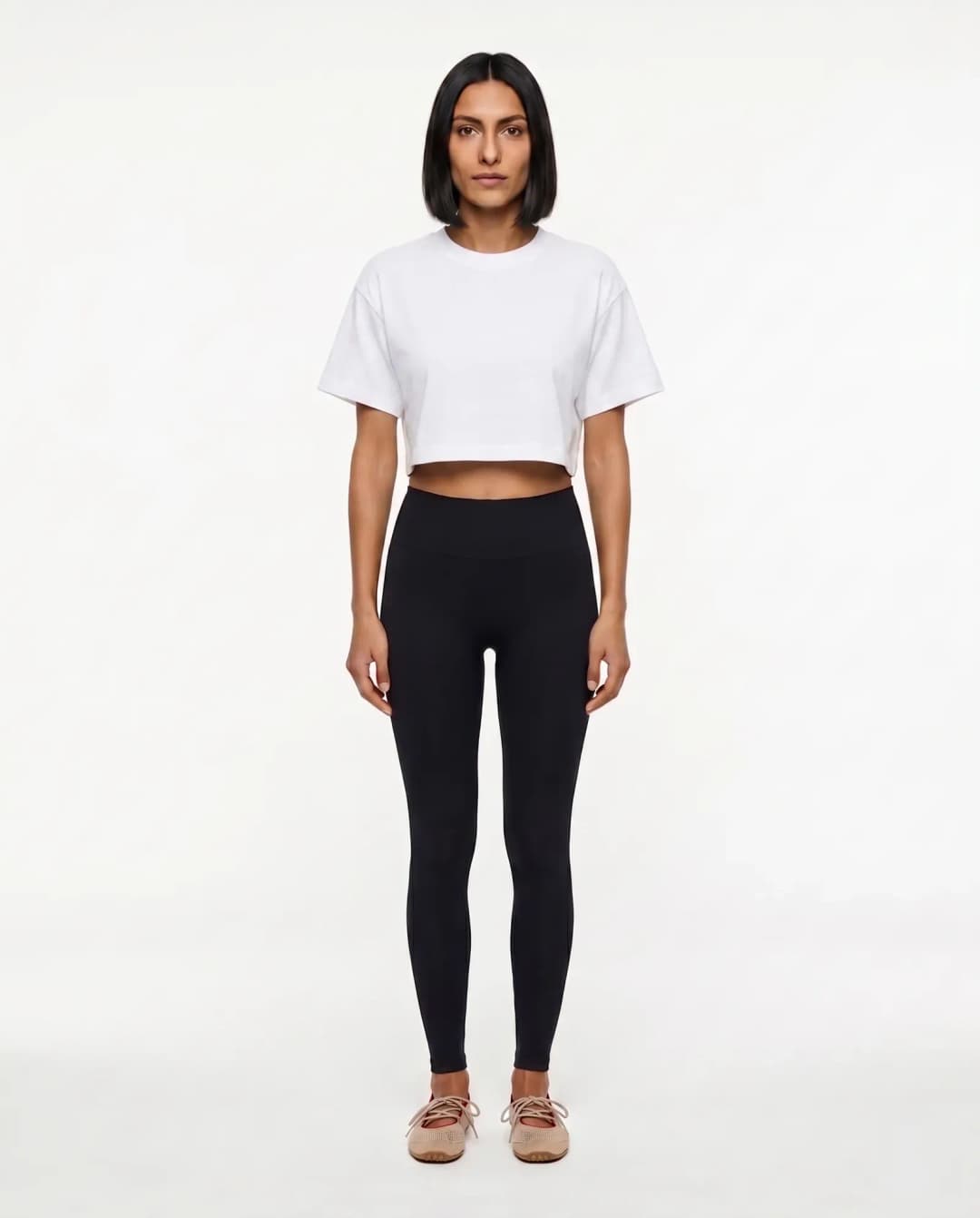 Ürün görseli: DORA Crop Top Rahat Kesim - Beyaz