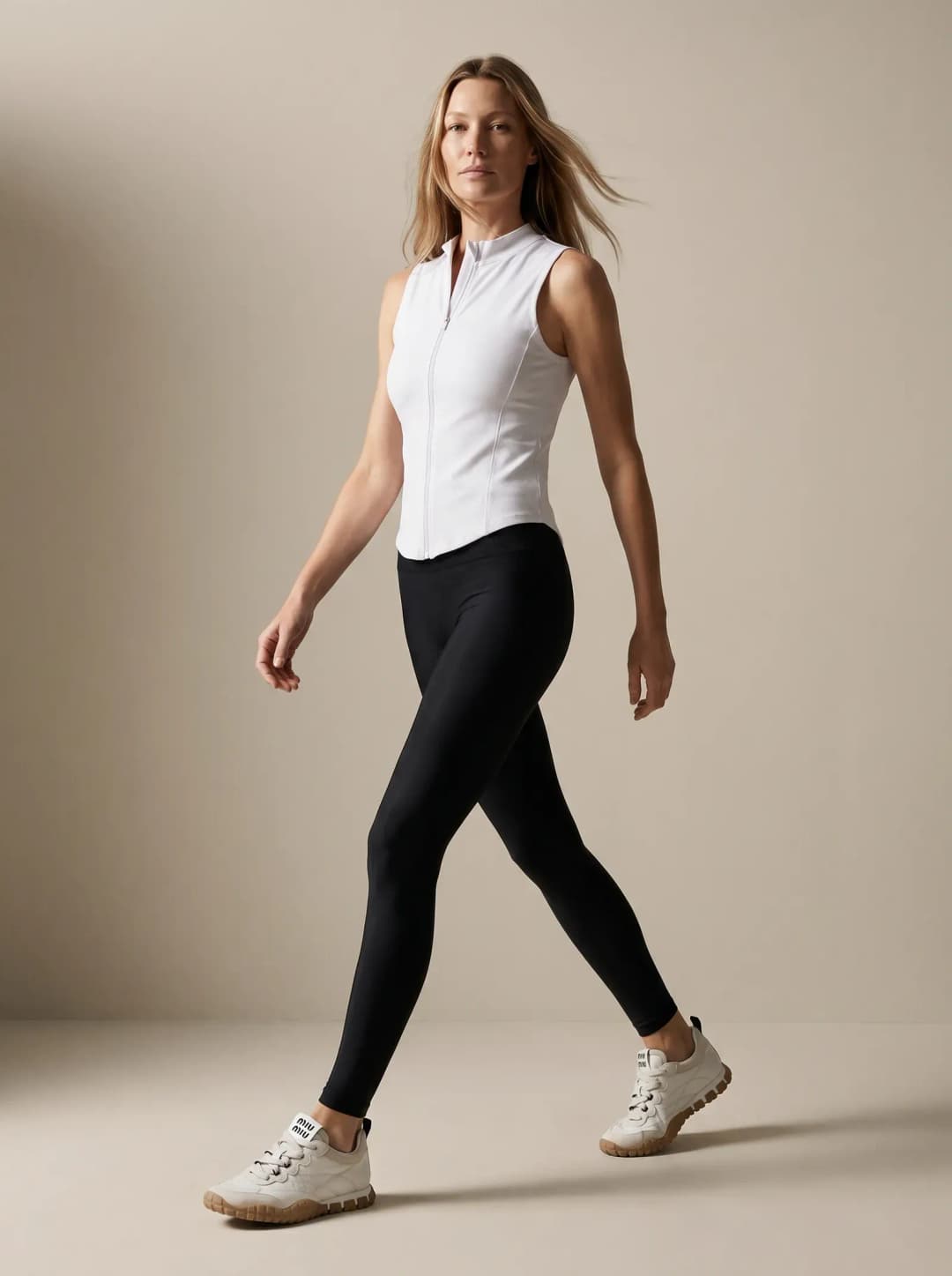 MYRA Top Body Fit