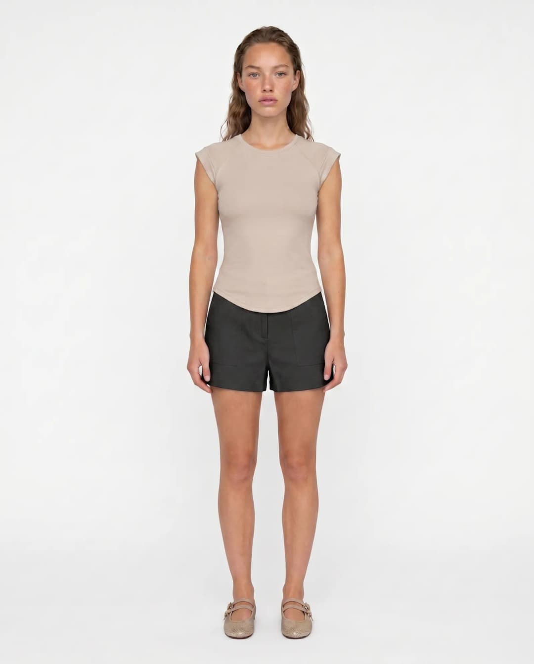 Ürün görseli: BELLA T-Shirt Body Fit - Tas