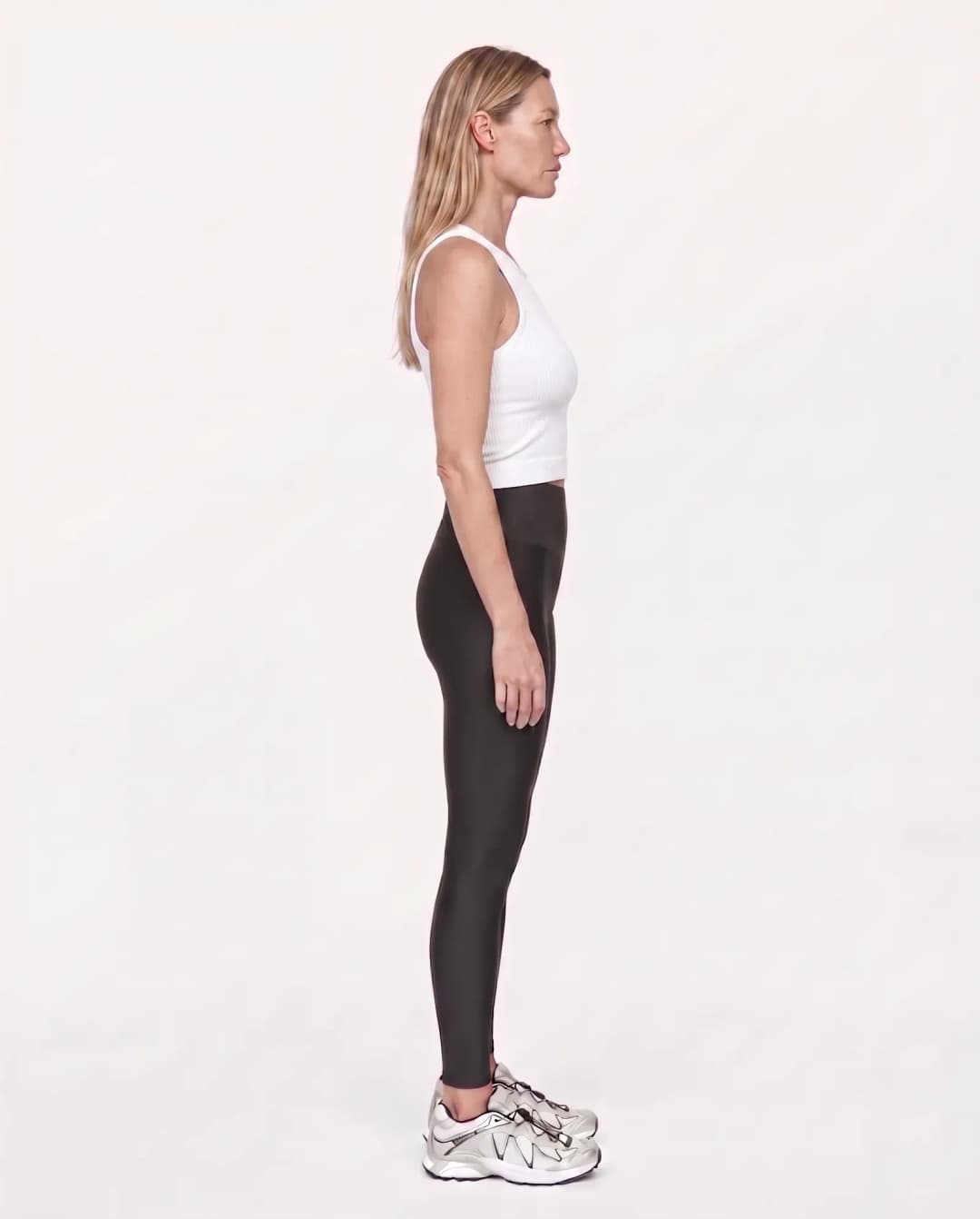 SUE Crop Top Body Fit