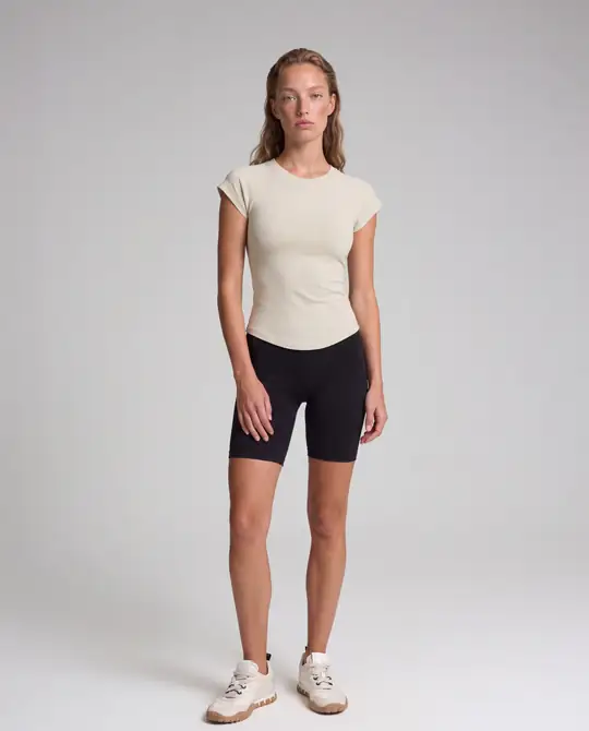 BELLA • Women Crew Neck T-Shirt